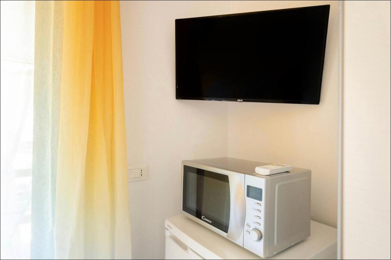 Casa Sharon Appartamento Vista Mare Ad 奧爾比亞 外观 照片
