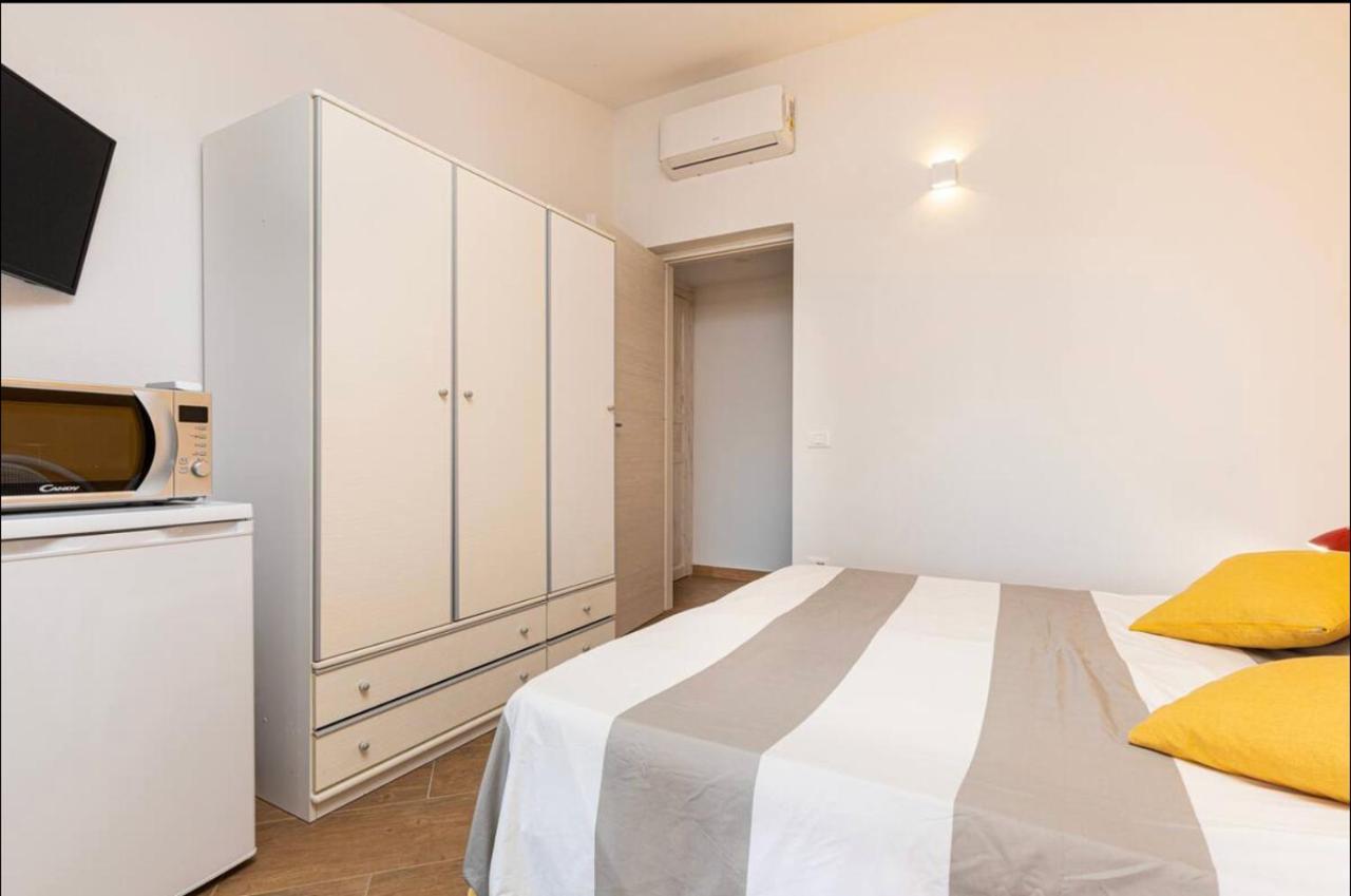 Casa Sharon Appartamento Vista Mare Ad 奧爾比亞 外观 照片