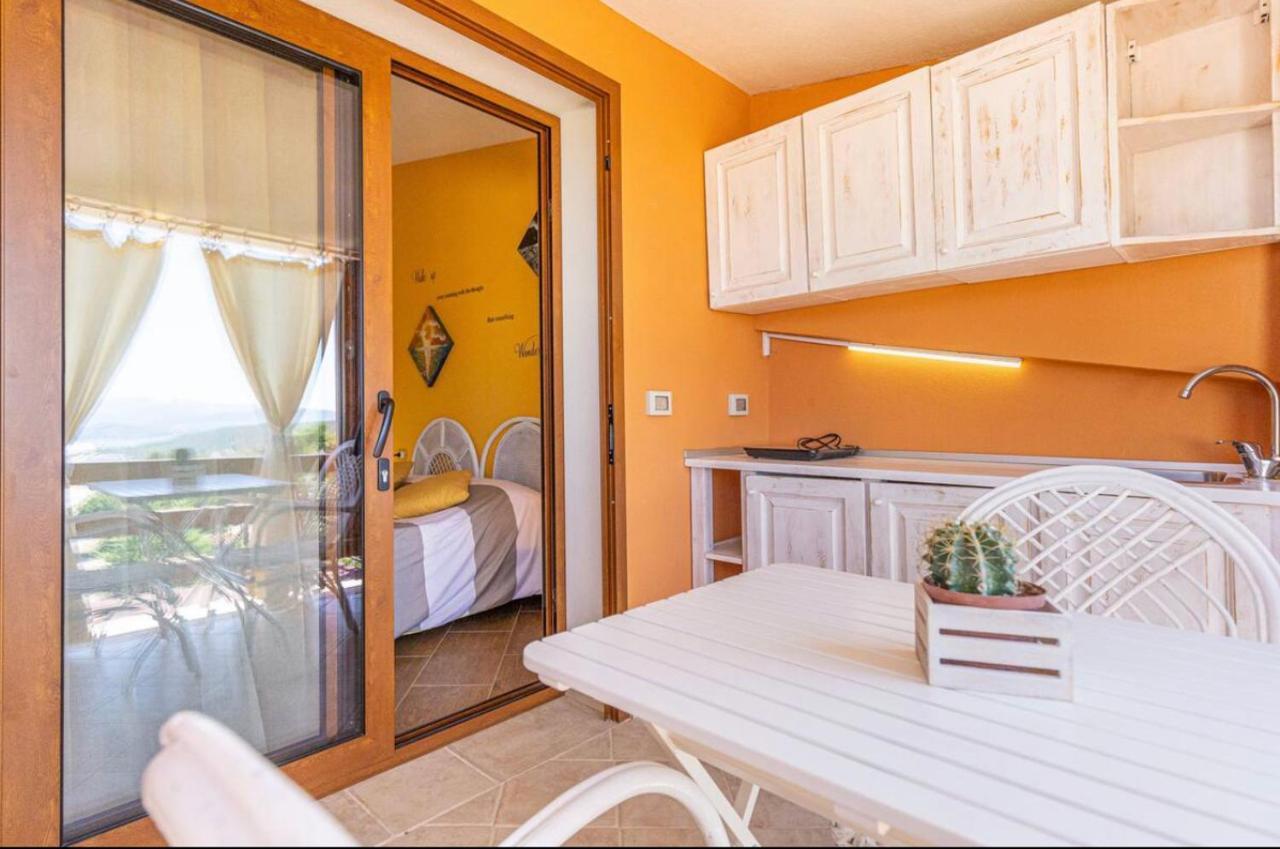 Casa Sharon Appartamento Vista Mare Ad 奧爾比亞 外观 照片