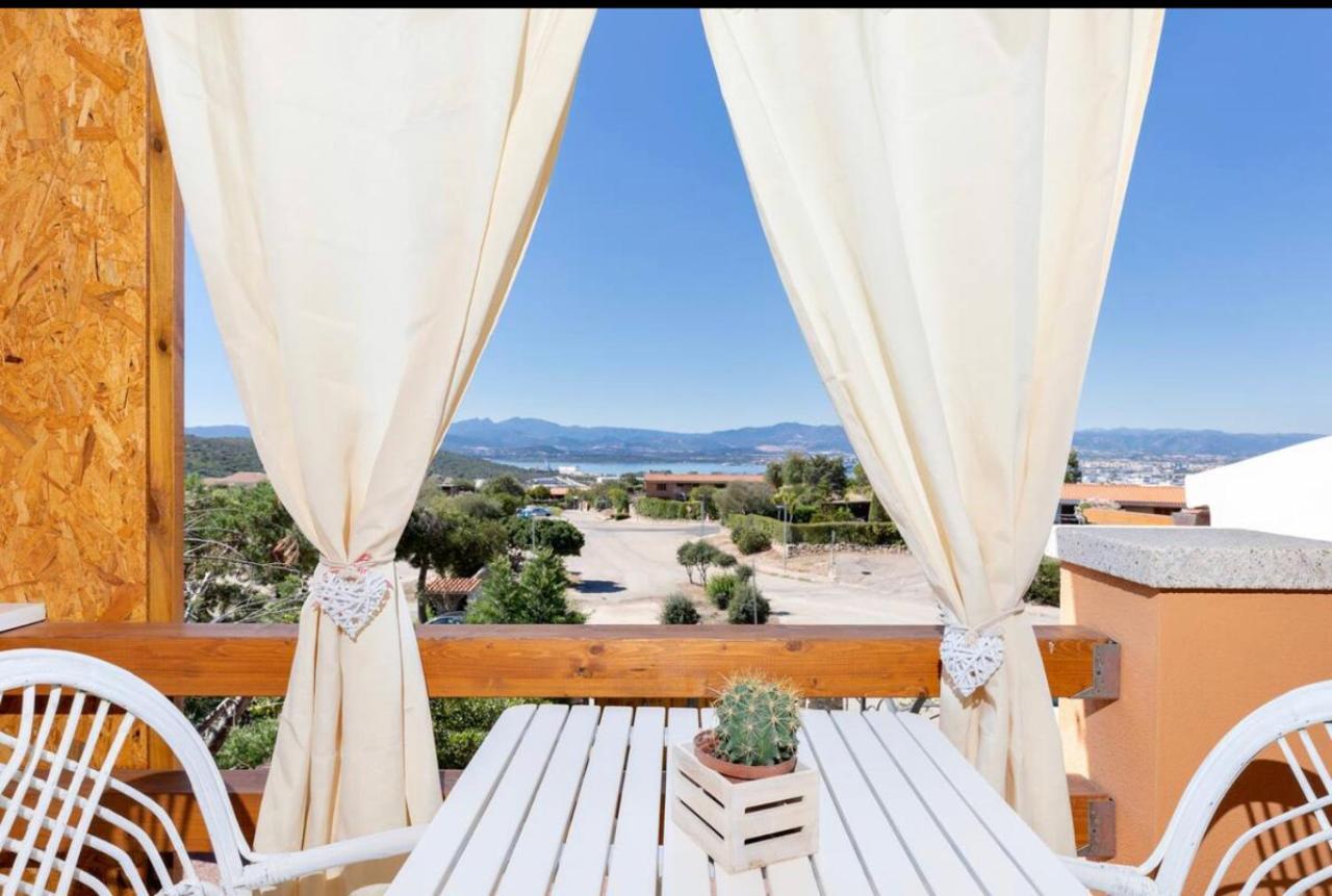Casa Sharon Appartamento Vista Mare Ad 奧爾比亞 外观 照片