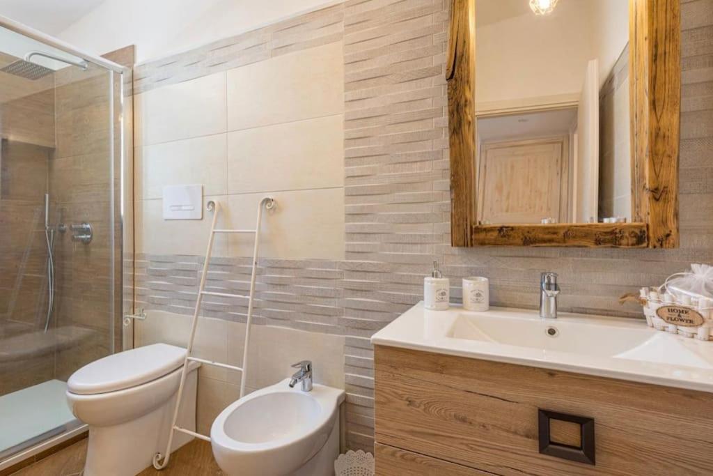 Casa Sharon Appartamento Vista Mare Ad 奧爾比亞 外观 照片