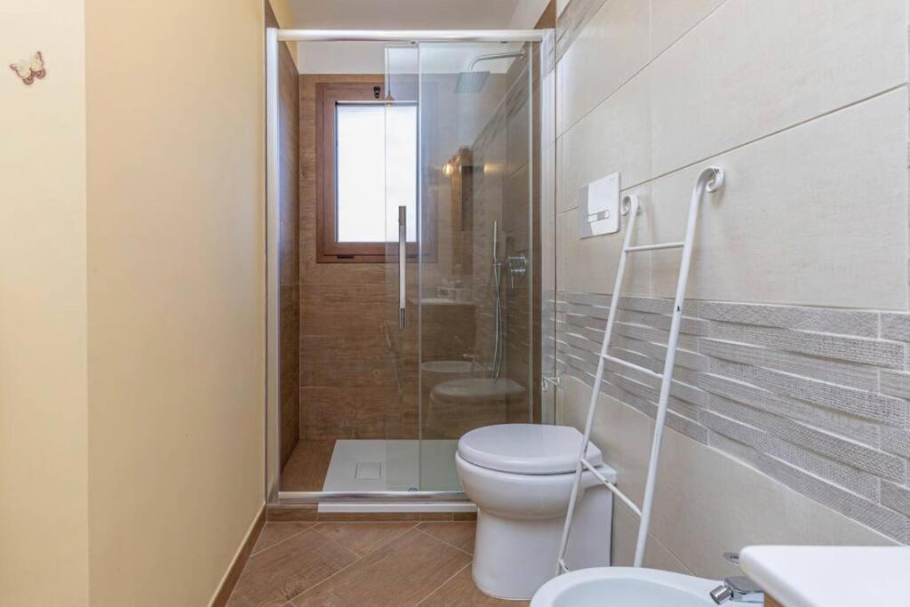 Casa Sharon Appartamento Vista Mare Ad 奧爾比亞 外观 照片